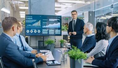 Choosing the Right Project Management Methodology