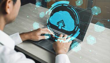 Challenges and Pitfalls in Cloud-Native Transformation