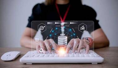 Data Warehouses in Big Data Analytics