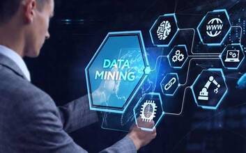 Data Mining Techniques with Big Data 