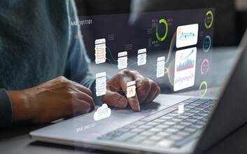 Data Lakehouse Architecture - Bridging Data Lakes & Data Warehouses